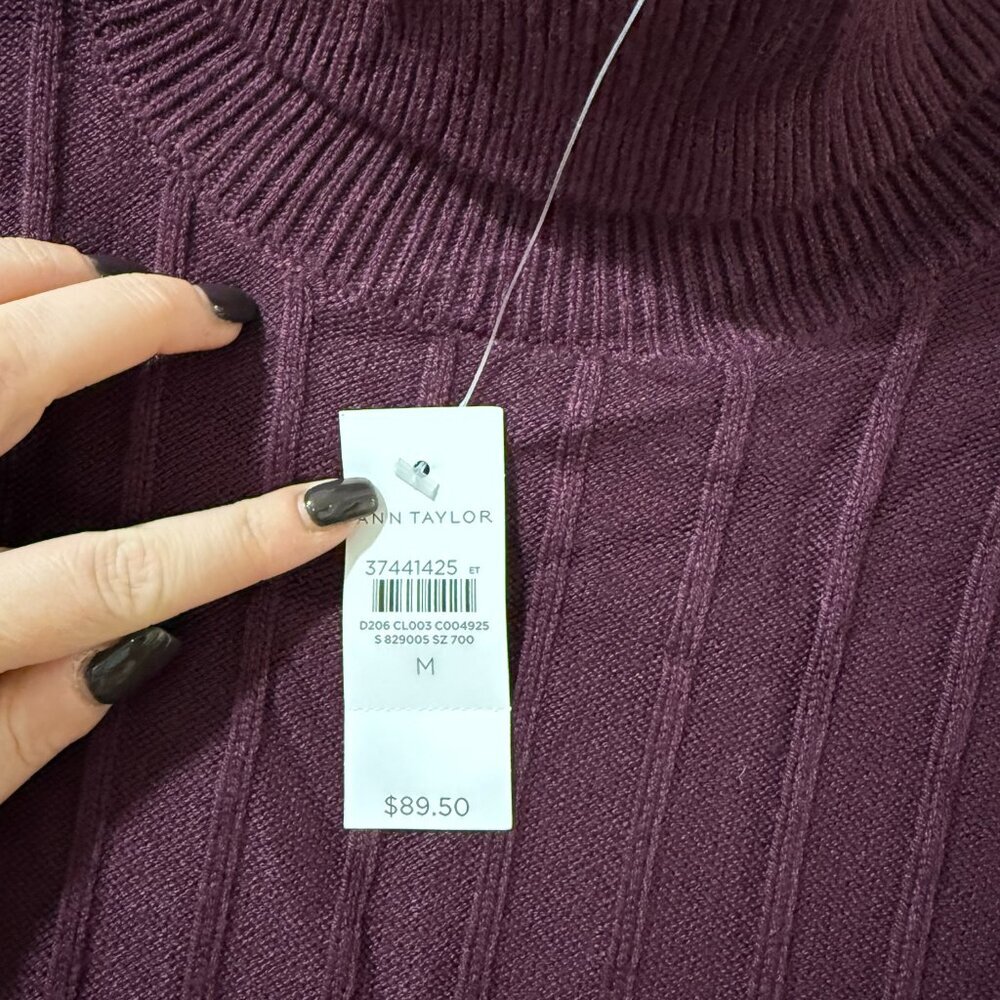 🏷 *NWT* Ann Taylor Ribbed Turtleneck Sweater – Burgundy | Size M | 🍷 - Picture 5 of 10